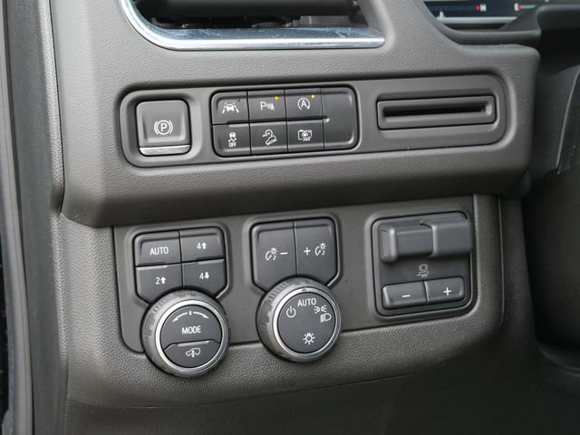 Used 2023 Chevrolet Suburban Z71 w/ Z71 Off-Road Package image 17