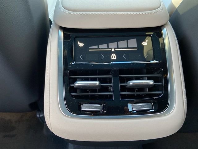 New 2026 Volvo XC90 B6 Plus image 14