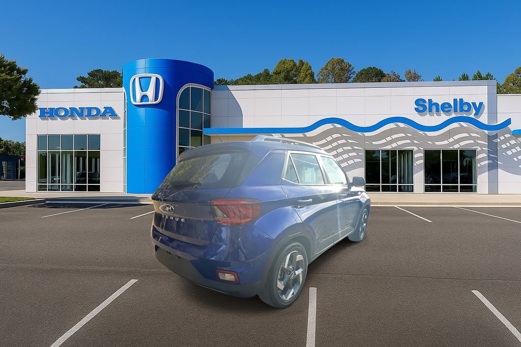 Used 2024 Hyundai Venue SEL image 8