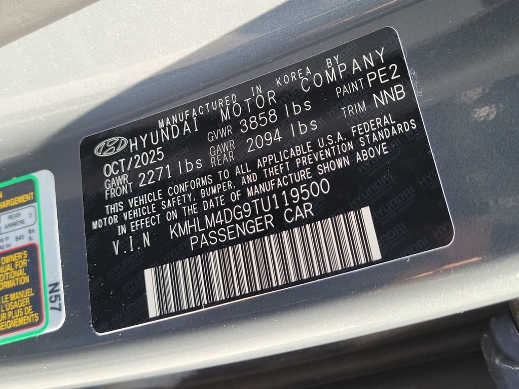 New 2026 Hyundai Elantra Sport FWD image 27