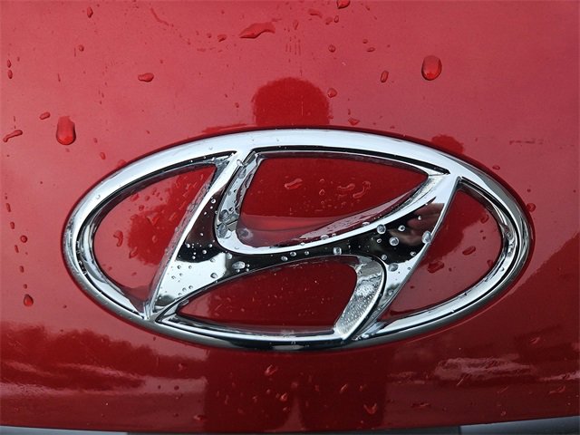 Used 2022 Hyundai Kona Limited image 30