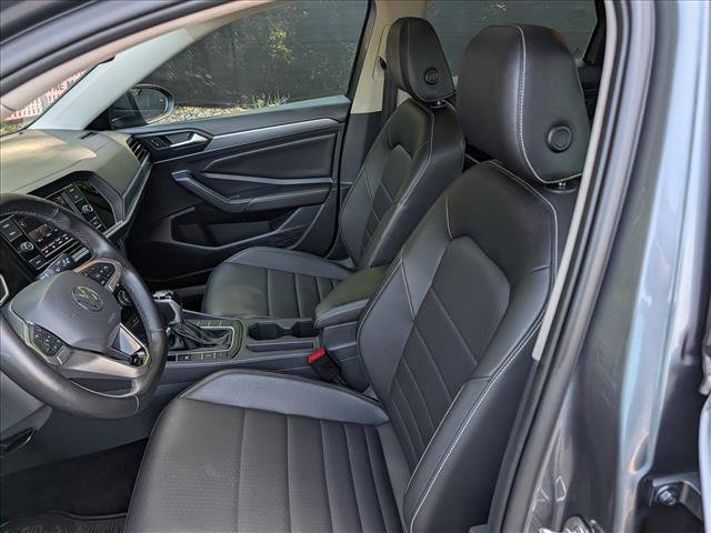 Used 2022 Volkswagen Jetta SE FWD image 20