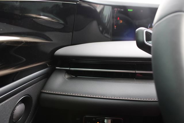 New 2026 Lincoln Nautilus Premier w/ Equipment Group 102A image 39