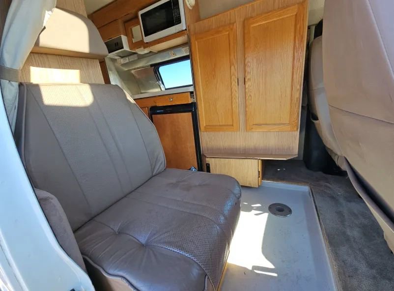 Used 2002 Chevrolet Express 3500 Extended w/ Preferred Equipment Group 2 image 11