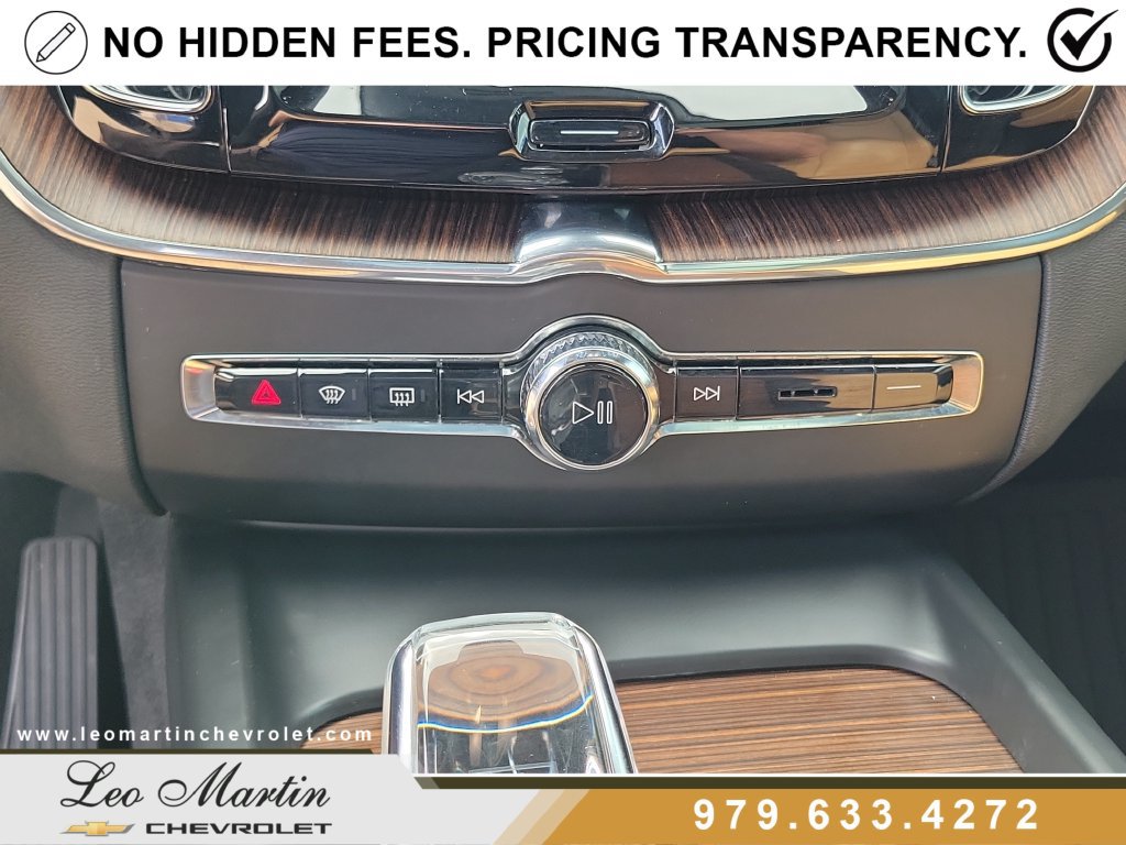 Used 2022 Volvo XC60 B5 Inscription w/ Advanced Package FWD image 26