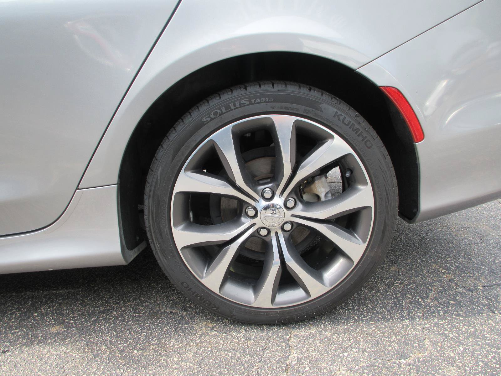 Used 2015 Chrysler 200 C w/ Navigation & Sound Group I FWD image 19