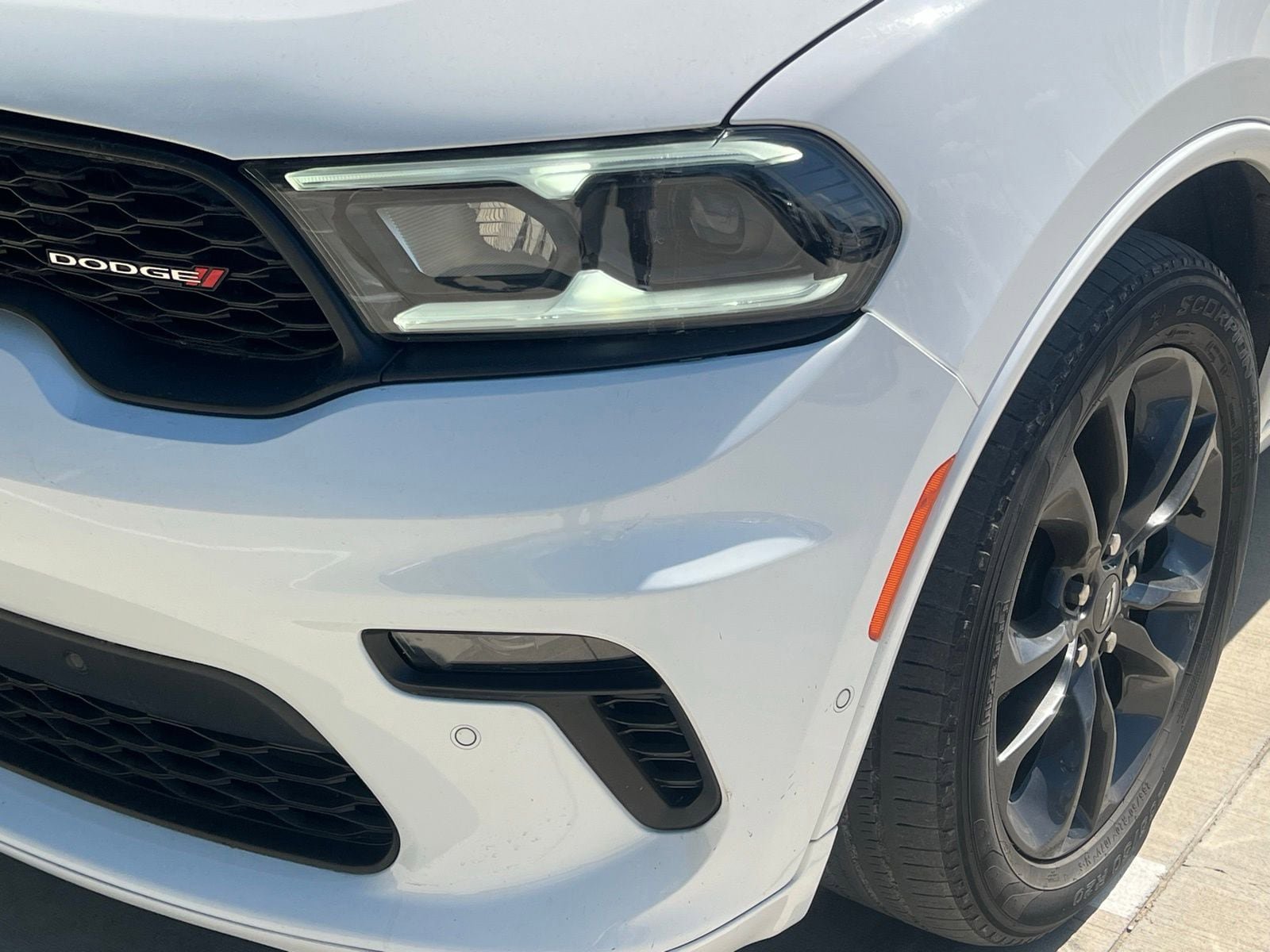 Used 2023 Dodge Durango R/T AWD/4WD image 3