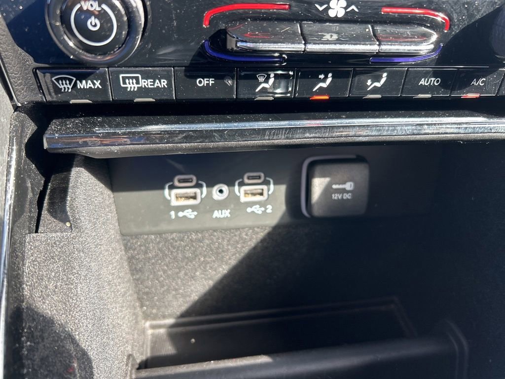 Used 2022 Jeep Grand Cherokee L Limited image 44