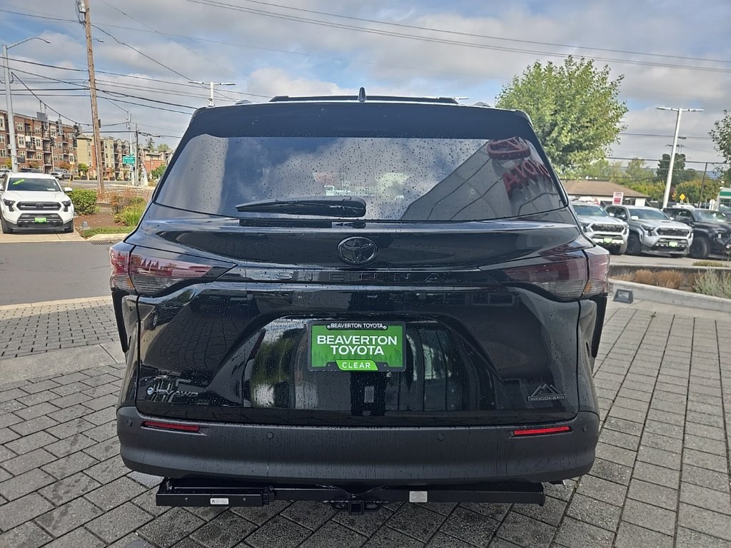 New 2026 Toyota Sienna XLE Woodland Edition AWD/4WD image 4