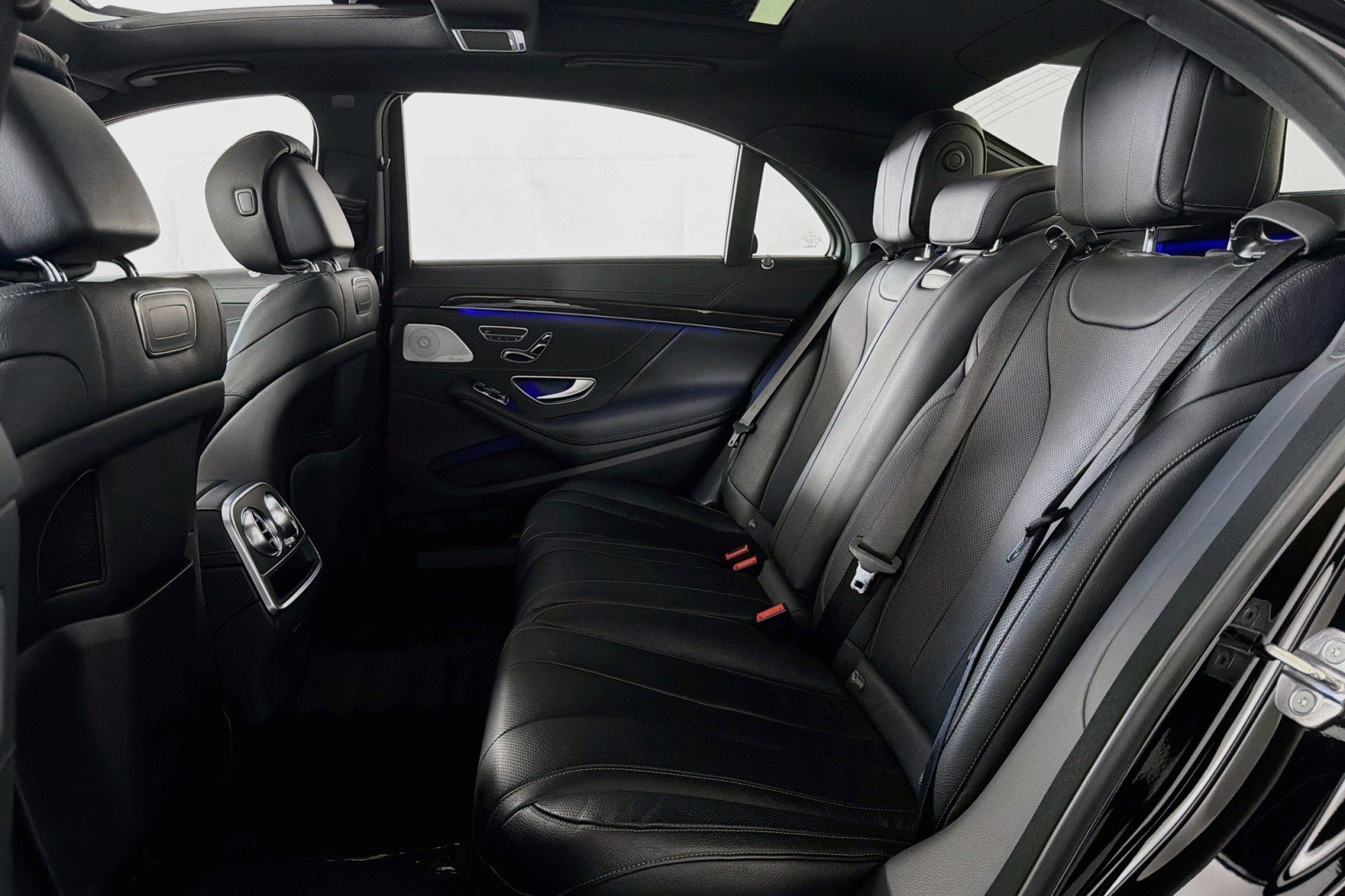 Used 2018 Mercedes-Benz S 450 Sedan image 8