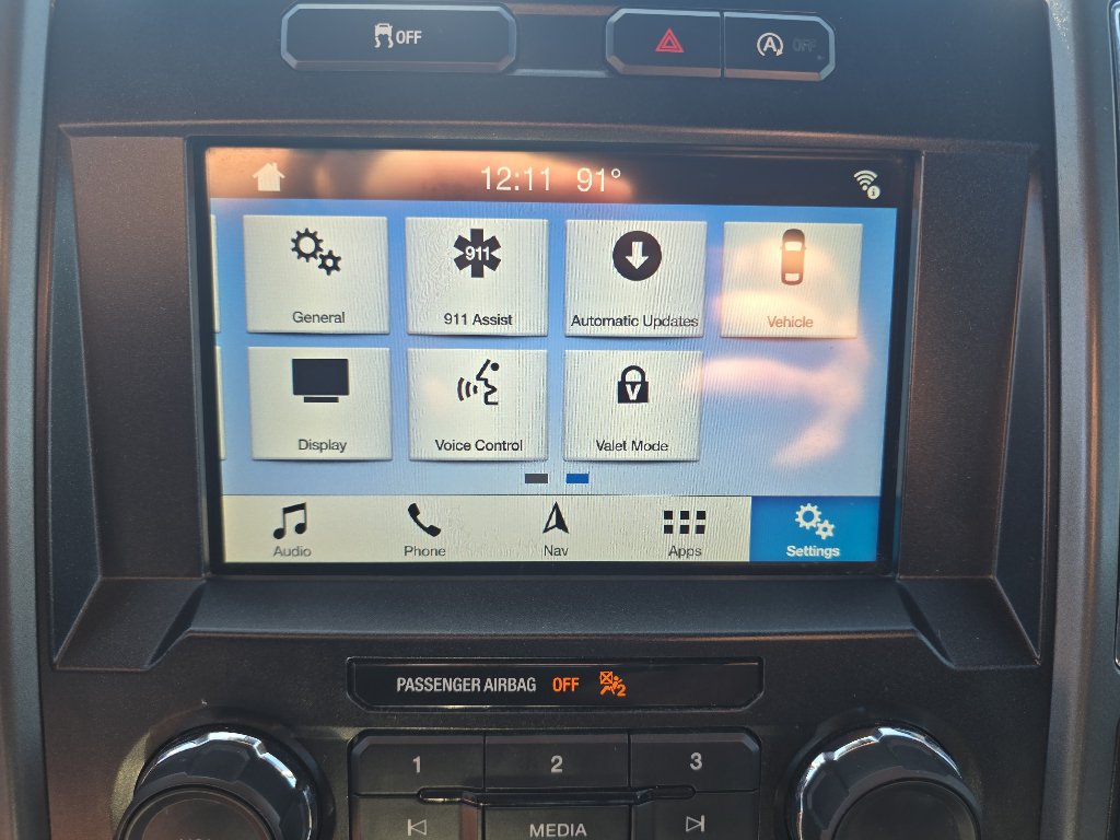 Used 2019 Ford F150 XLT w/ Equipment Group 302A Luxury AWD/4WD image 25