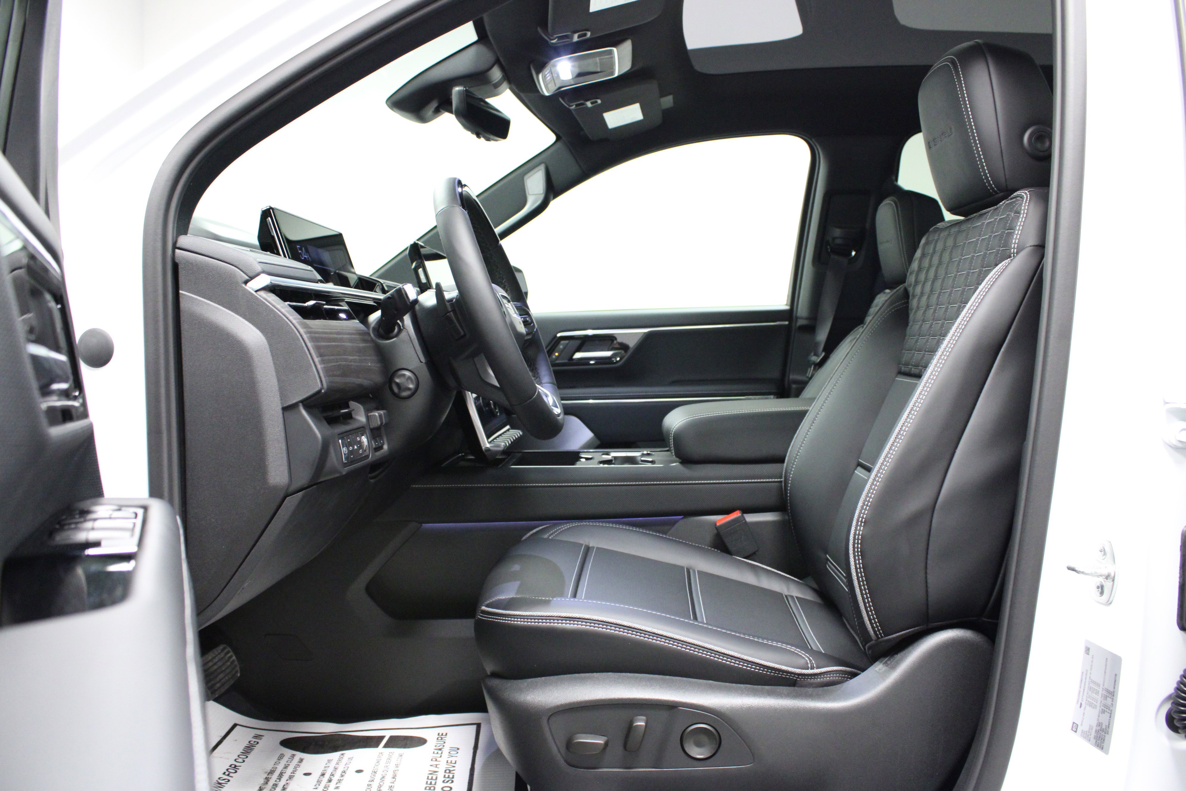 New 2025 GMC Sierra EV Denali image 12