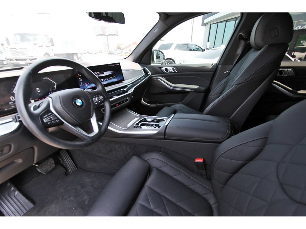 Used 2025 BMW X5 sDrive40i w/ Parking Assistance Package RWD image 34