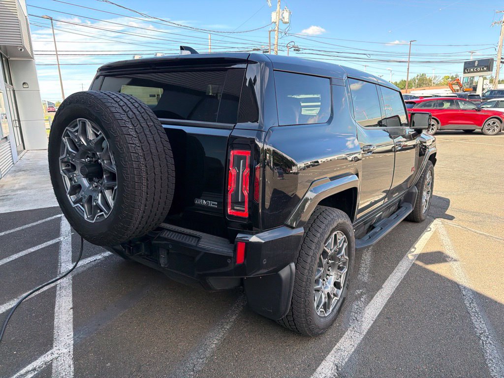 Used 2025 GMC Hummer EV 3X w/ LPO, Sport Package AWD/4WD image 4