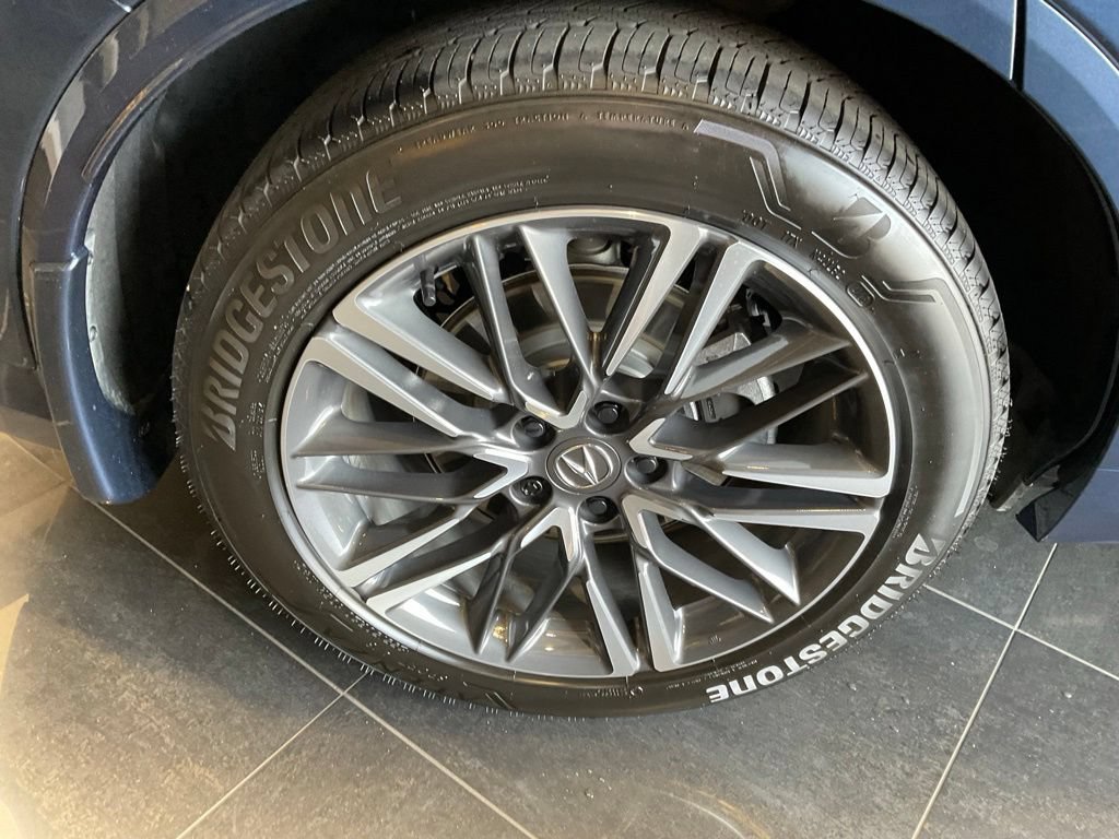 Certified 2026 Acura MDX w/ Advance Package AWD/4WD image 8