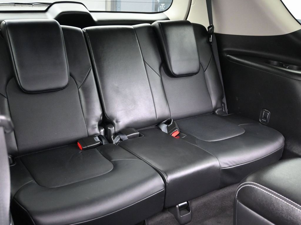 Used 2019 Nissan Armada Platinum w/ Captain's Chairs Package image 31