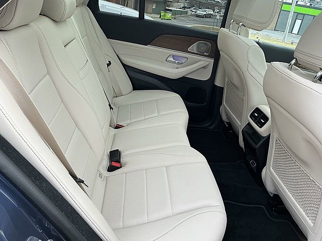 Used 2025 Mercedes-Benz GLE 350 4MATIC image 19