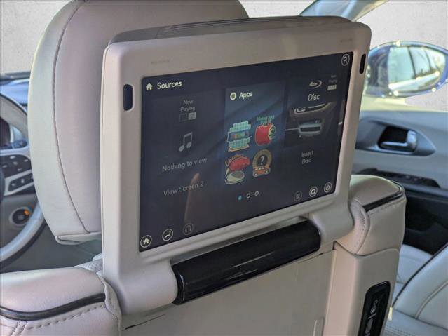 Used 2019 Chrysler Pacifica Limited w/ Advanced Safetytec Group image 21