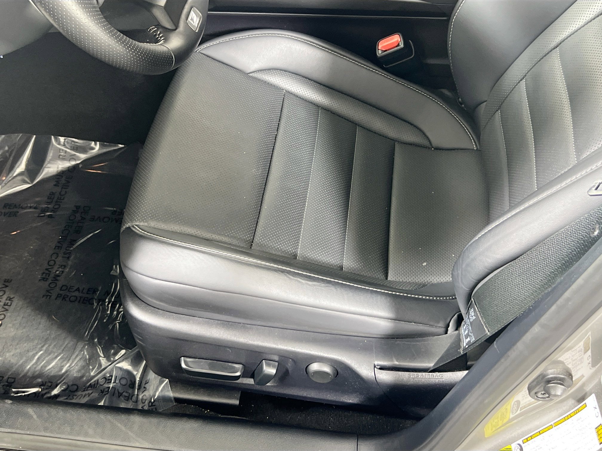 Used 2022 Lexus IS 350 F Sport w/ Accessory Package image 18