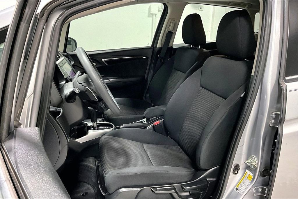 Used 2018 Honda Fit EX image 33