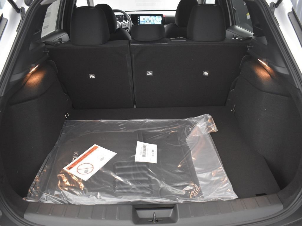 New 2026 Nissan Kicks SV w/ SV Premium Package image 33