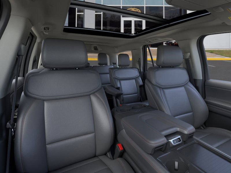 New 2026 Ford Expedition Active image 10