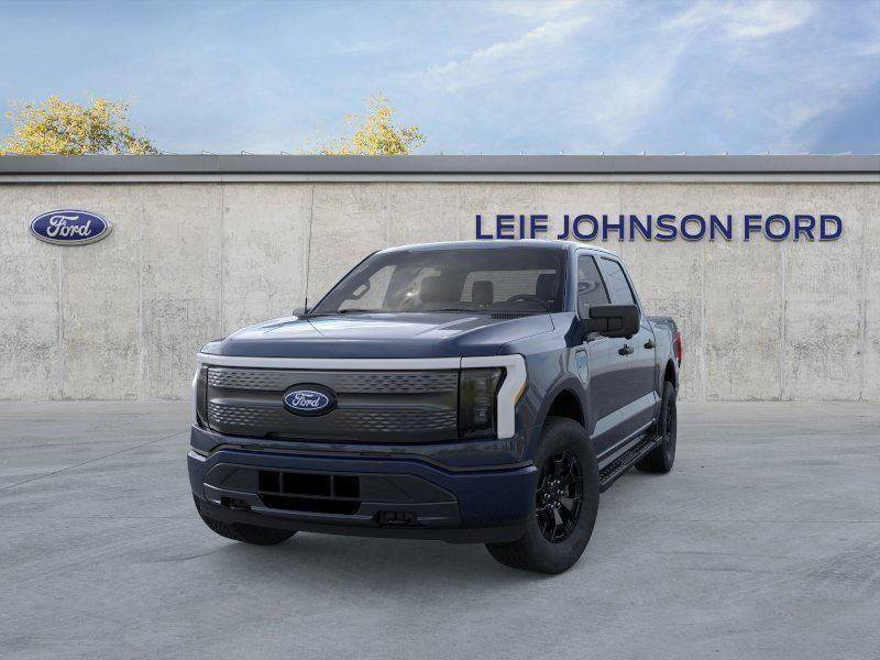 New 2025 Ford F150 Lightning XLT w/ Max Trailer Tow Package AWD/4WD image 2