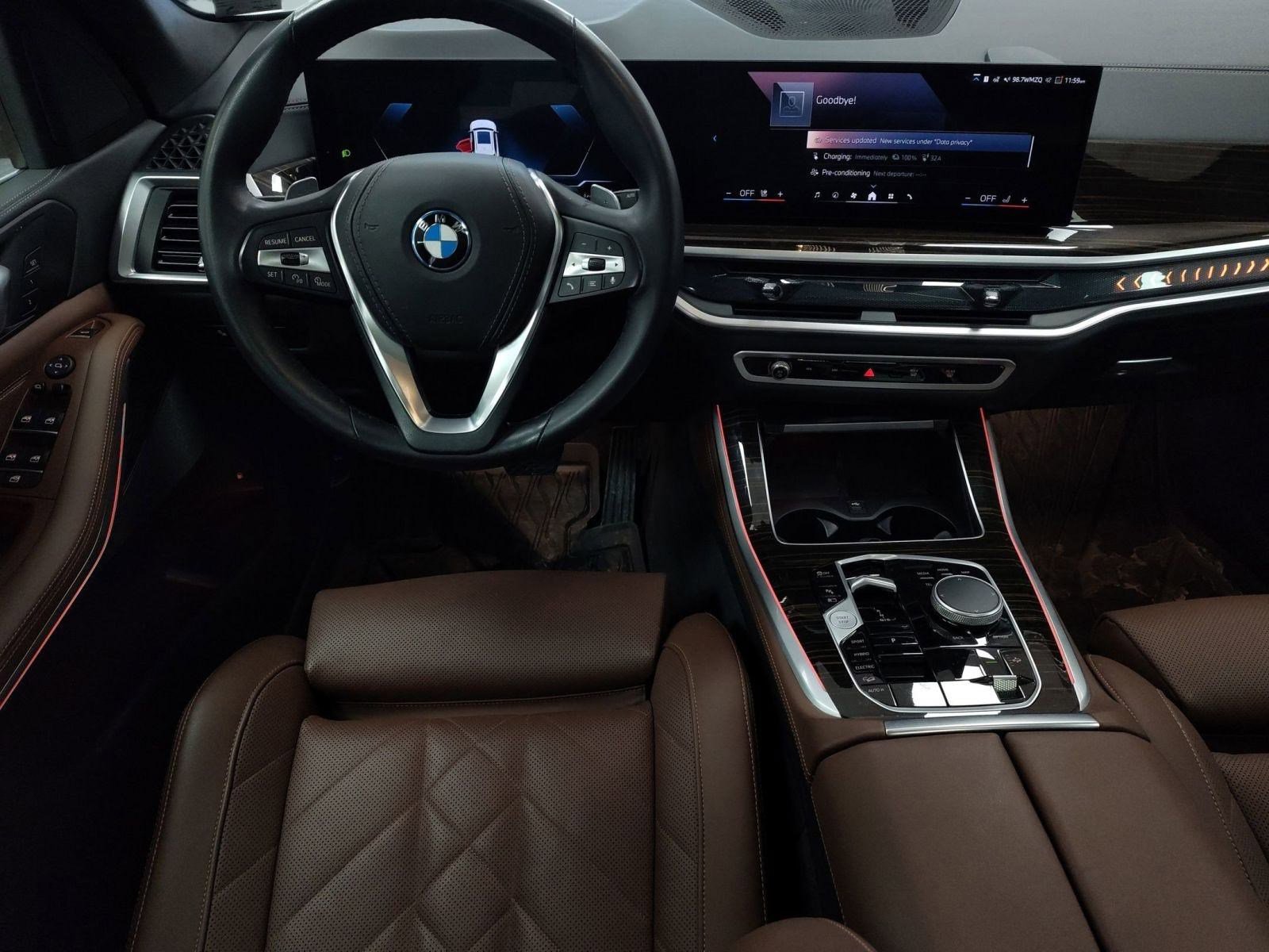 Used 2025 BMW X5 xDrive50e image 26