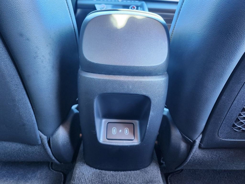 Certified 2024 Hyundai Elantra Limited image 21