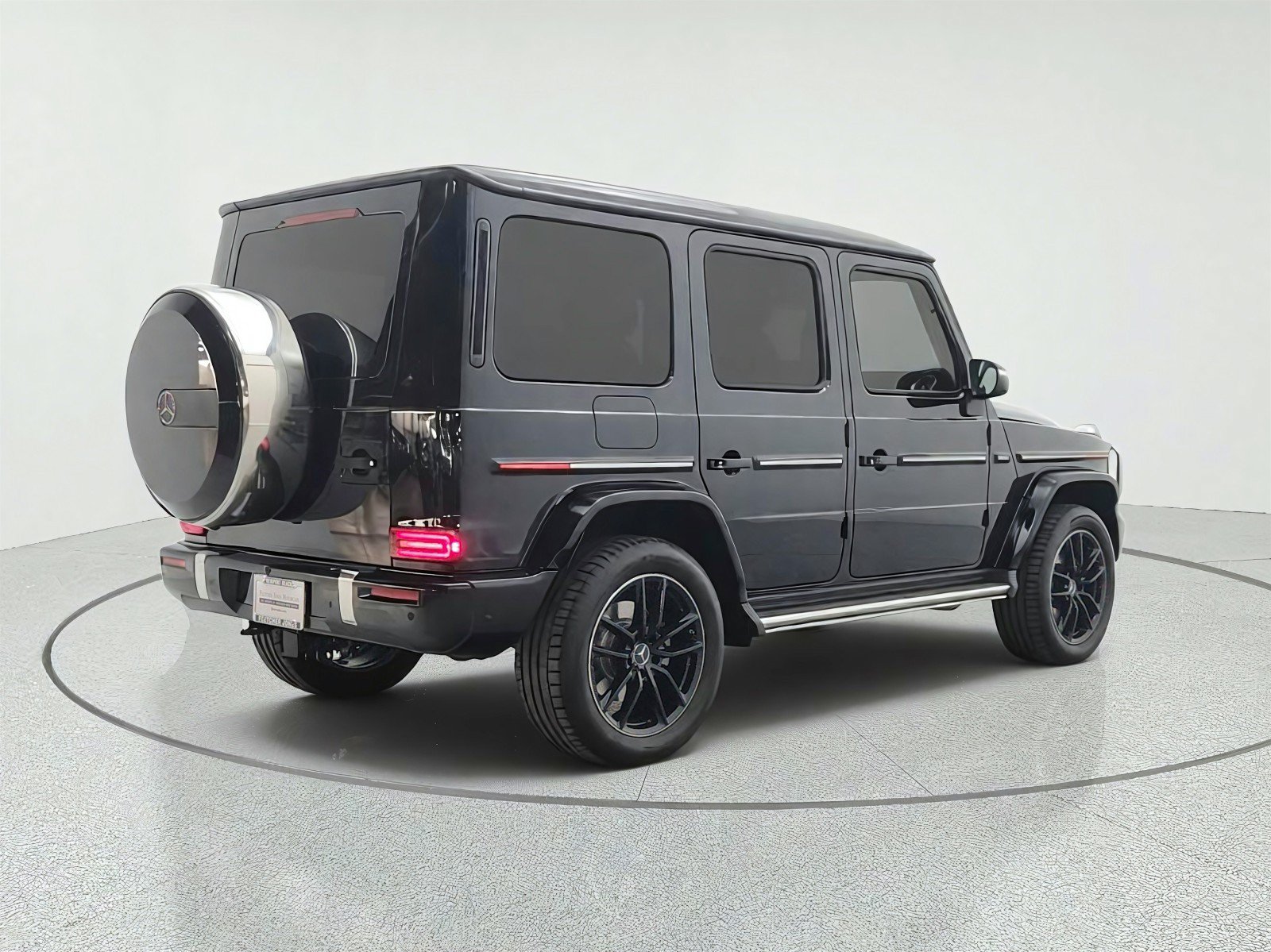 Used 2025 Mercedes-Benz G 550 image 5