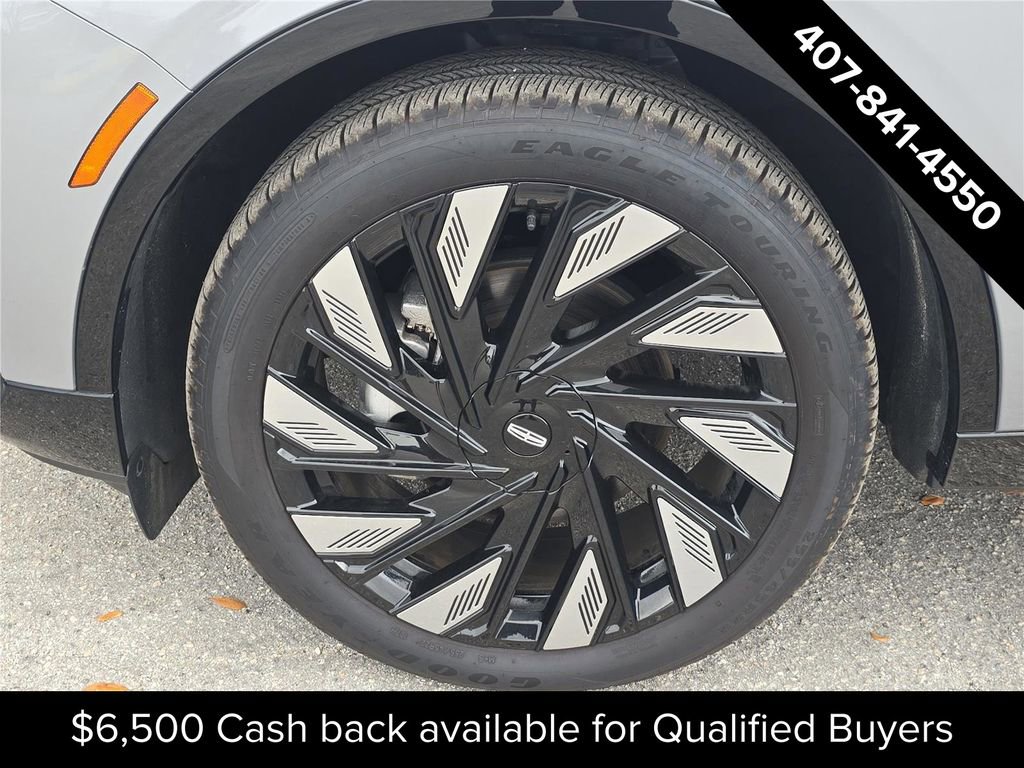 New 2025 Lincoln Nautilus Reserve w/ Jet Appearance Package image 8