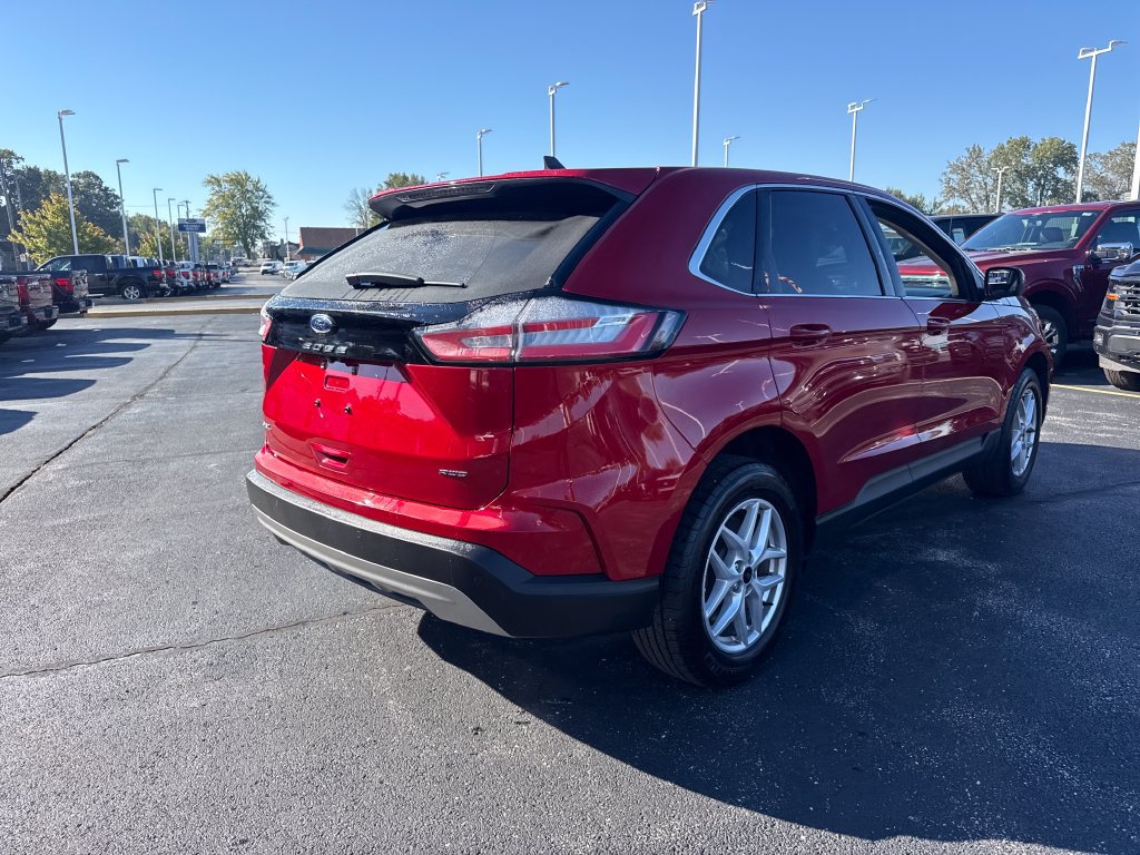 Used 2024 Ford Edge SEL w/ Convenience Package AWD/4WD image 8