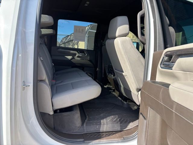 Used 2024 Chevrolet Silverado 2500 LTZ w/ LTZ Convenience Package image 7