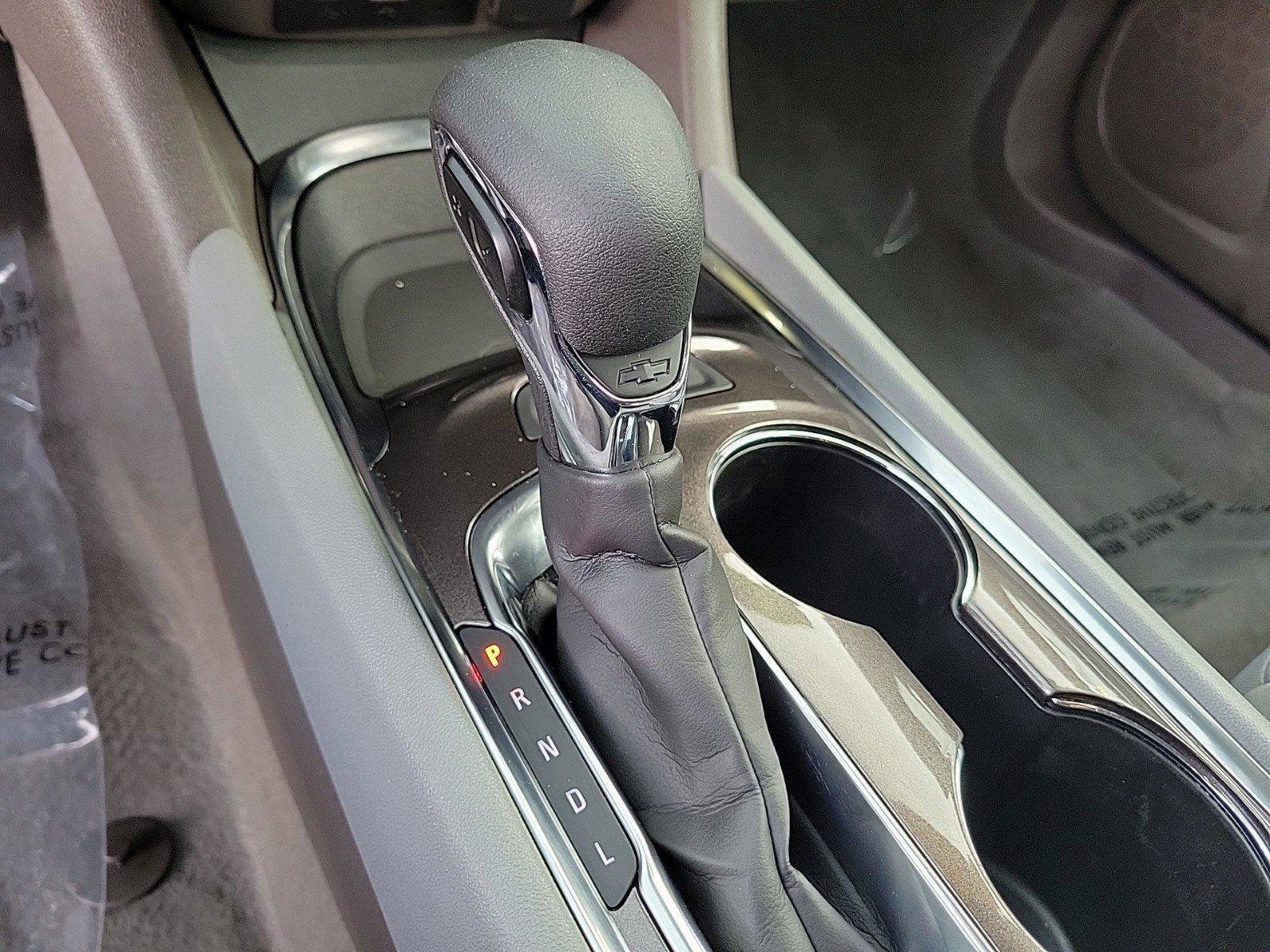 Used 2024 Chevrolet Malibu LT image 28