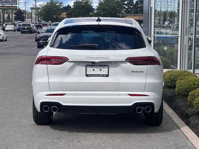 Used 2025 Maserati Grecale GT image 5