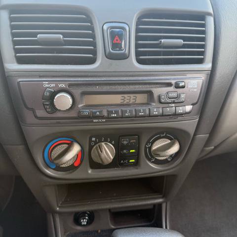 Used 2002 Nissan Sentra GXE image 14