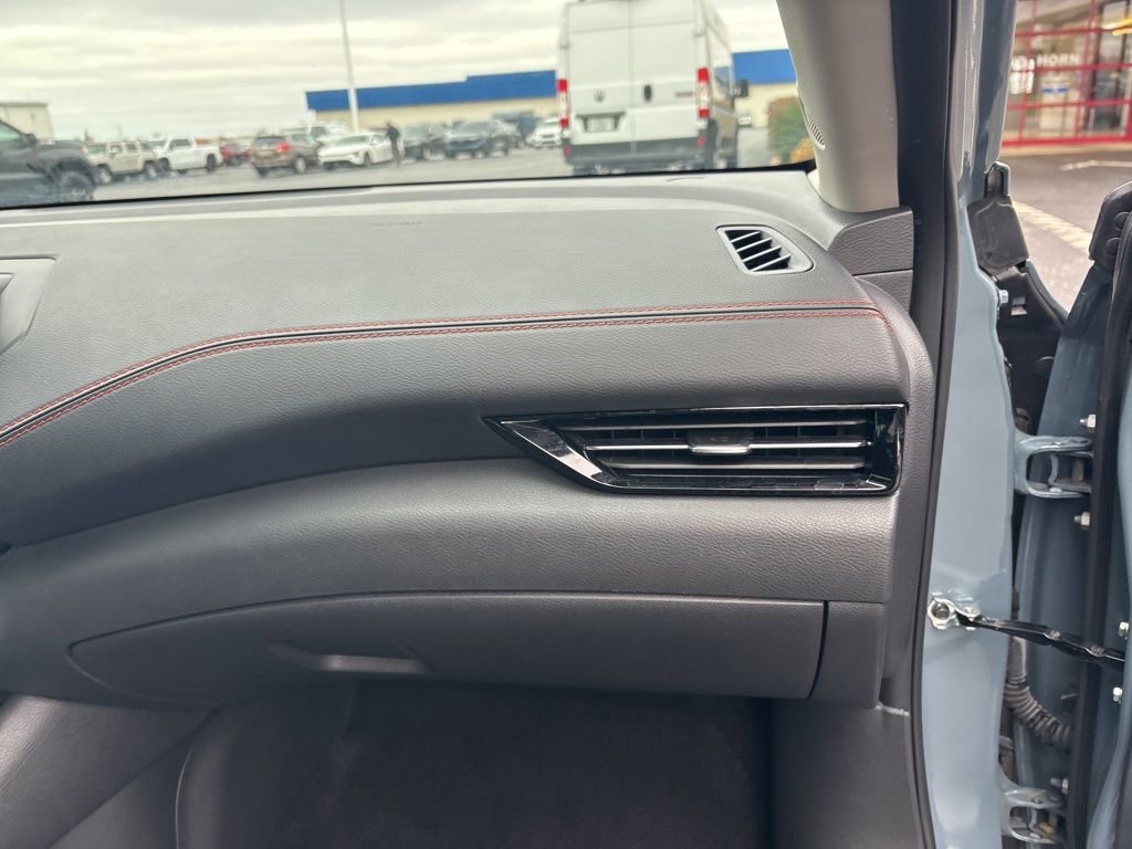 Used 2025 Nissan Sentra SR image 26