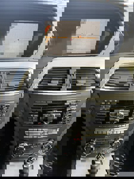 Used 2013 Mercedes-Benz C 250 Sedan image 13