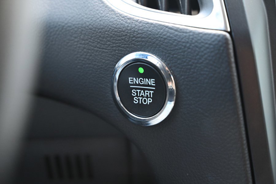 Used 2024 Ford Edge Titanium image 30