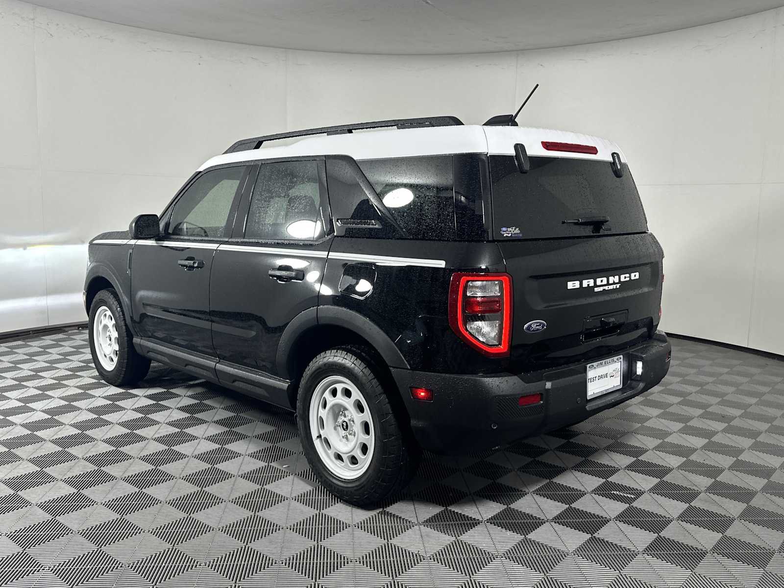 Used 2025 Ford Bronco Sport Heritage w/ Convenience Package AWD/4WD image 5