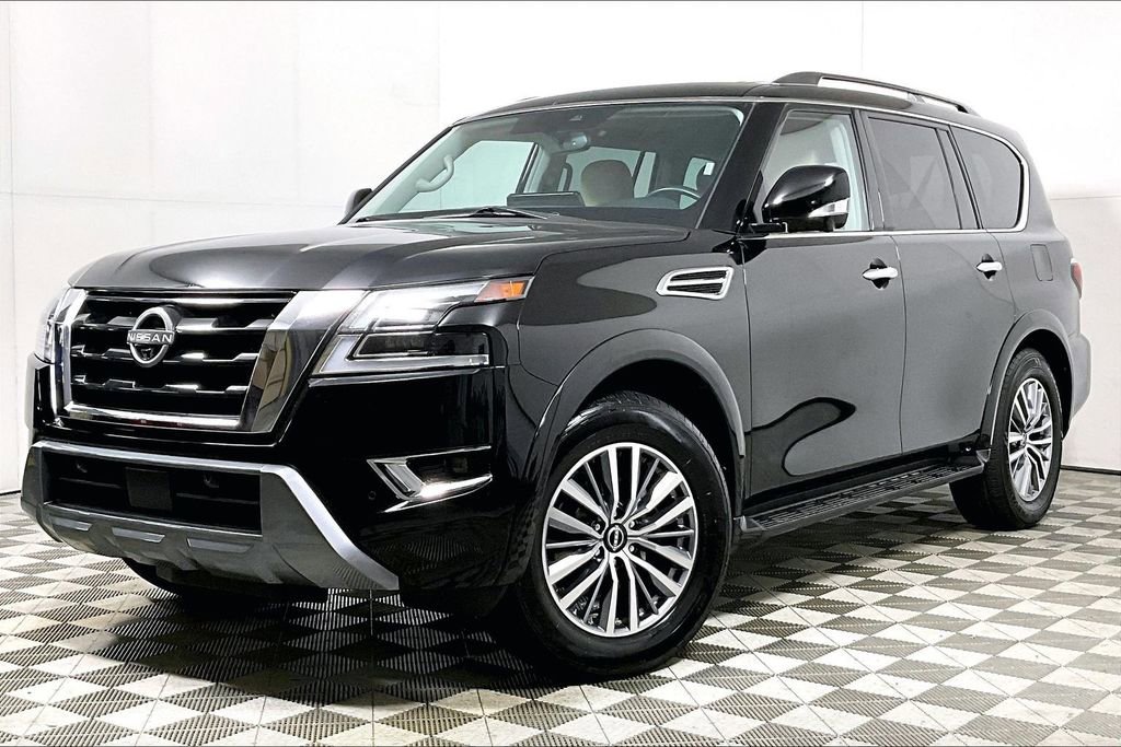 Used 2023 Nissan Armada SL w/ Captain's Chairs Package image 2