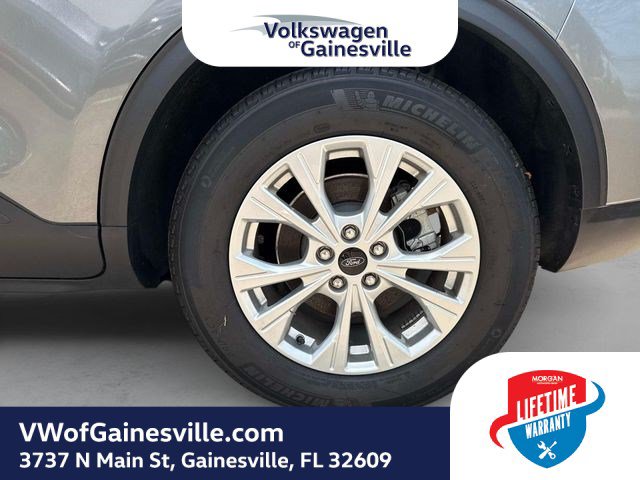 Used 2025 Ford Escape Active FWD image 11