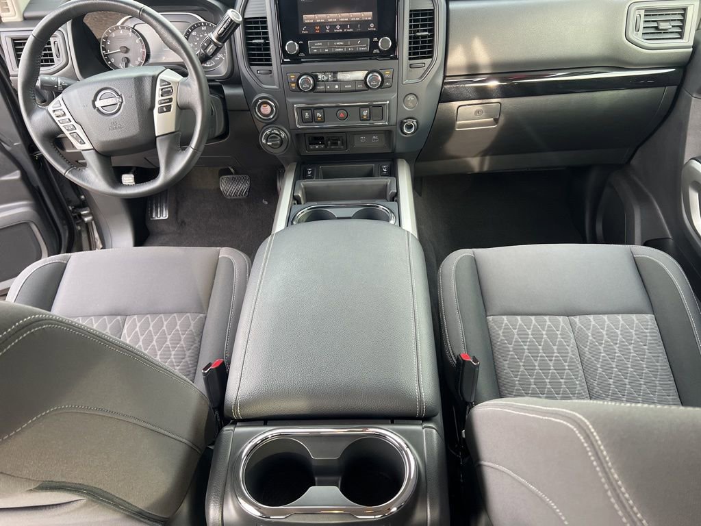 Certified 2024 Nissan Titan SV w/ SV Convenience Package image 18