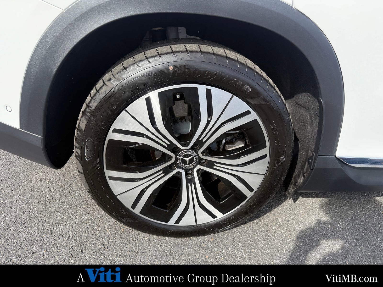 Certified 2023 Mercedes-Benz EQE 350+ 4MATIC SUV image 11