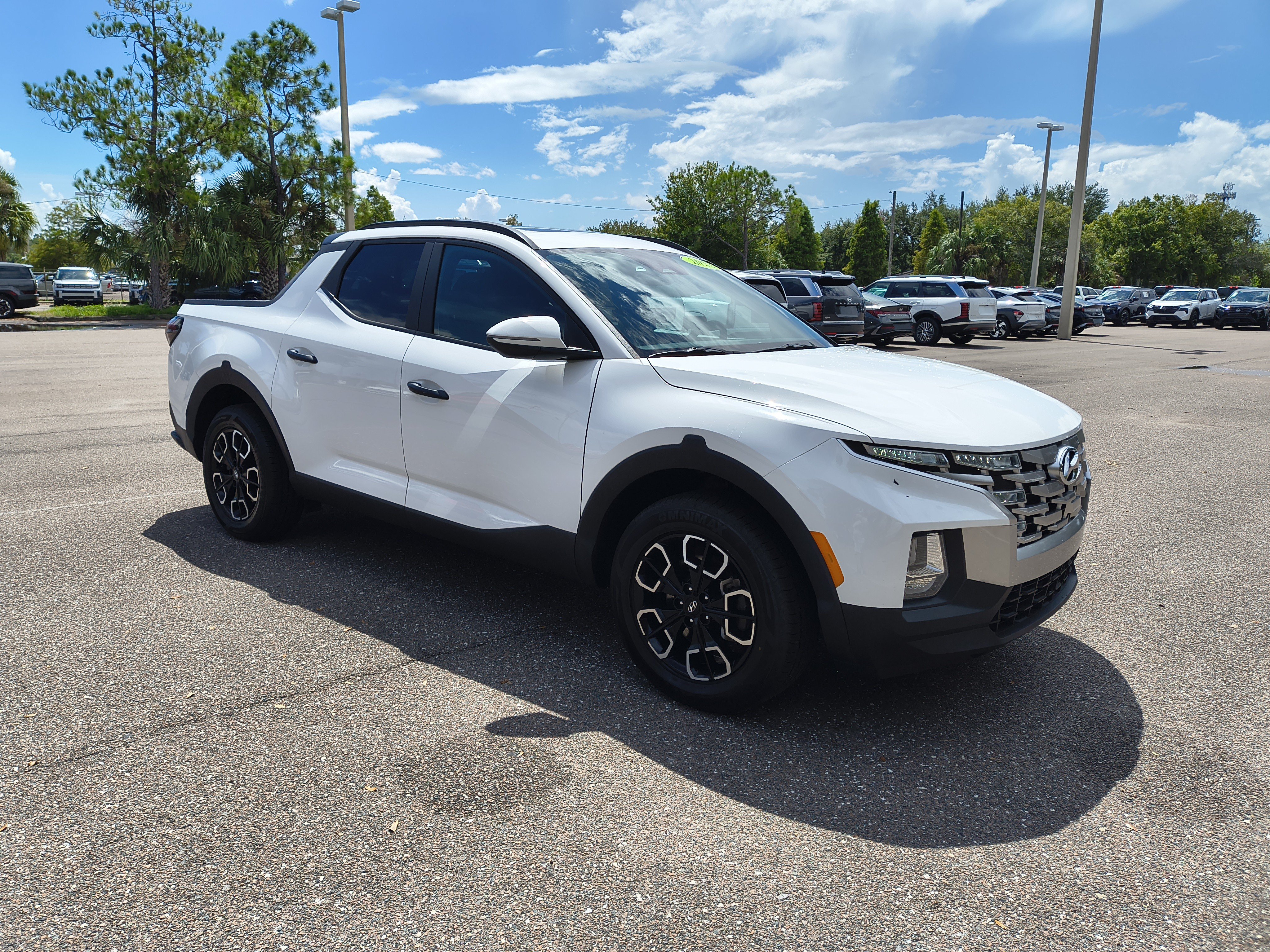Certified 2023 Hyundai Santa Cruz SEL w/ Activity Package AWD/4WD image 8