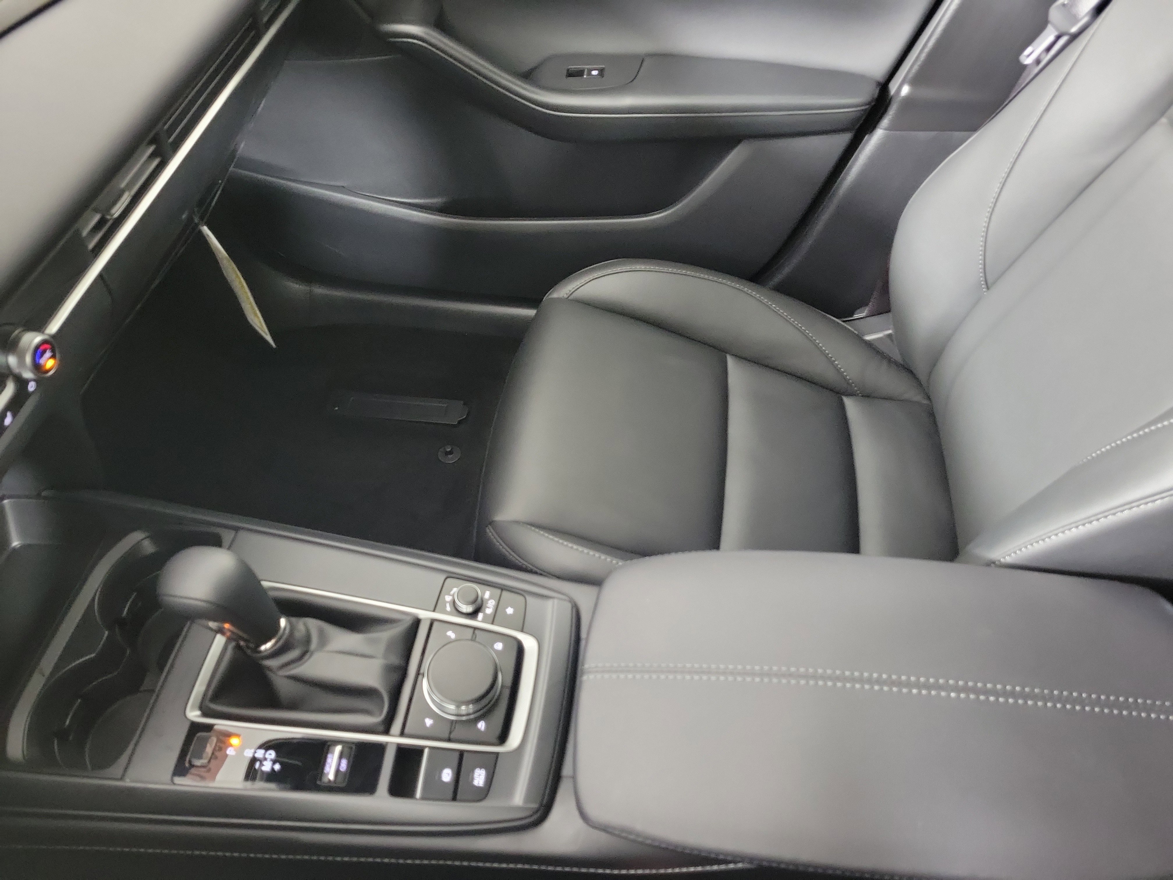 New 2026 MAZDA CX-30 AWD 2.5 S w/ Select Sport Pkg image 24