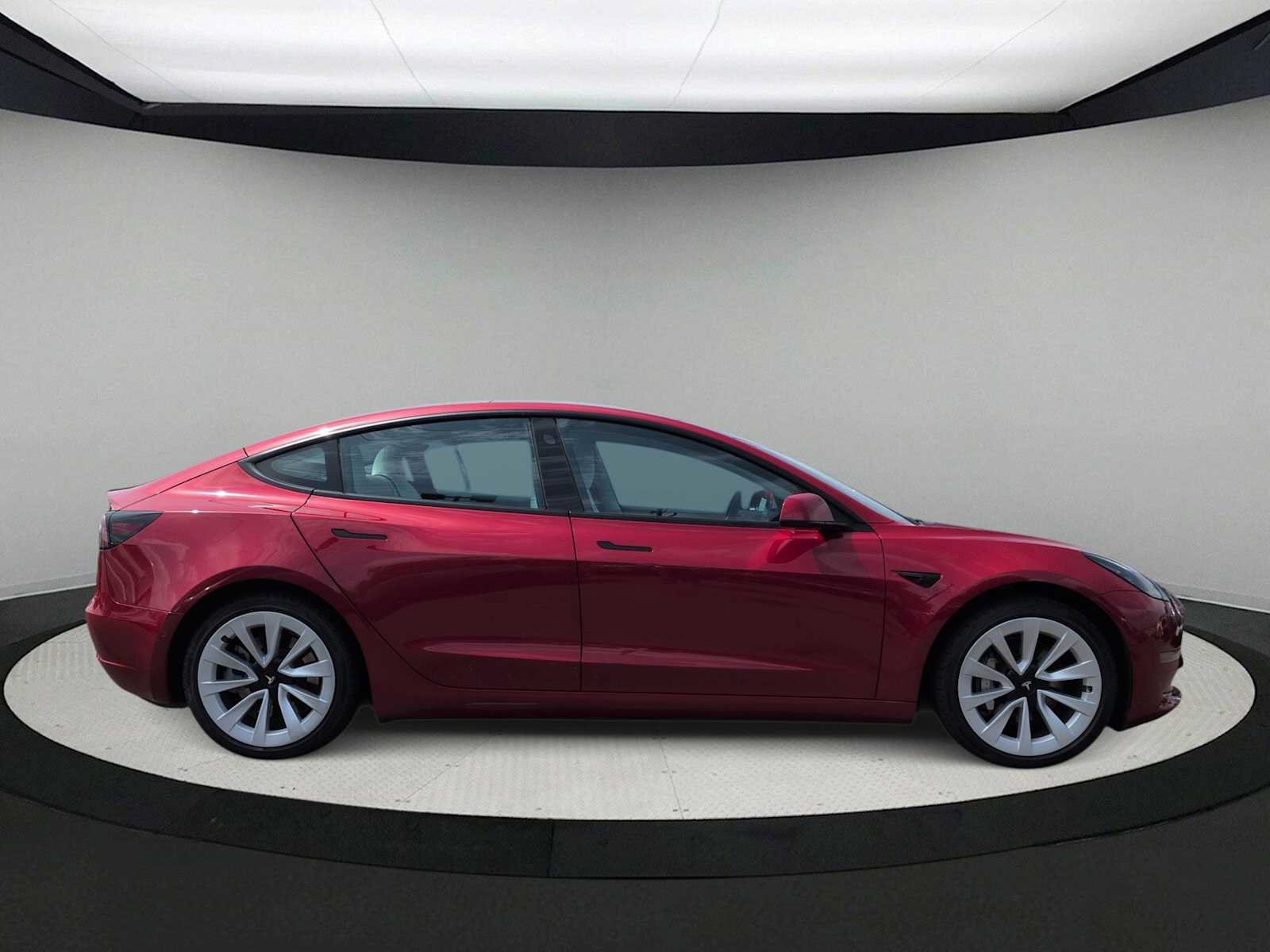Used 2021 Tesla Model 3 Long Range AWD/4WD image 9