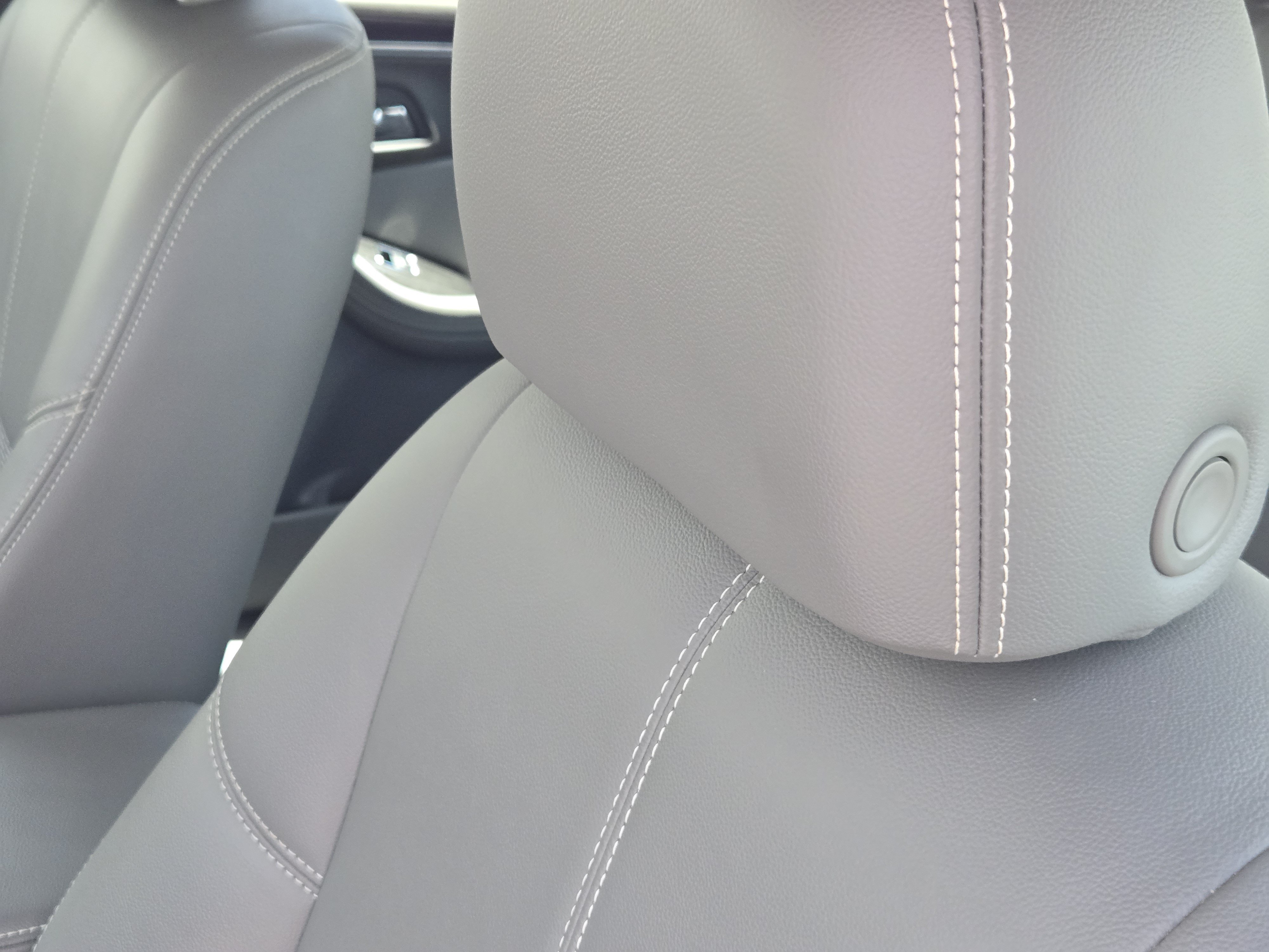 Used 2019 Chevrolet Impala LS FWD image 16