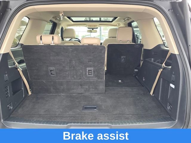 Used 2024 Ford Expedition Limited image 17