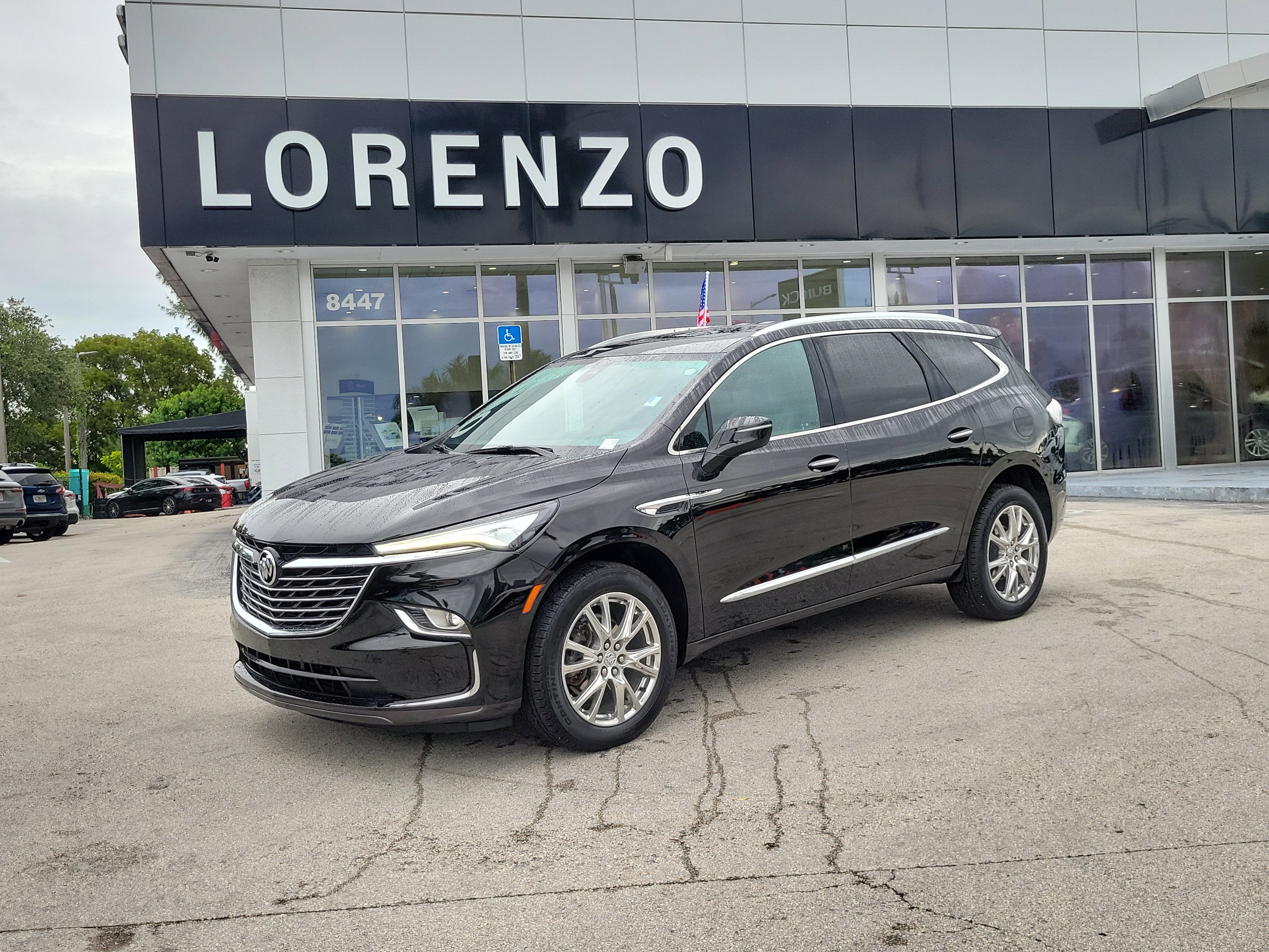 Used 2024 Buick Enclave Essence w/ Experience Buick Package